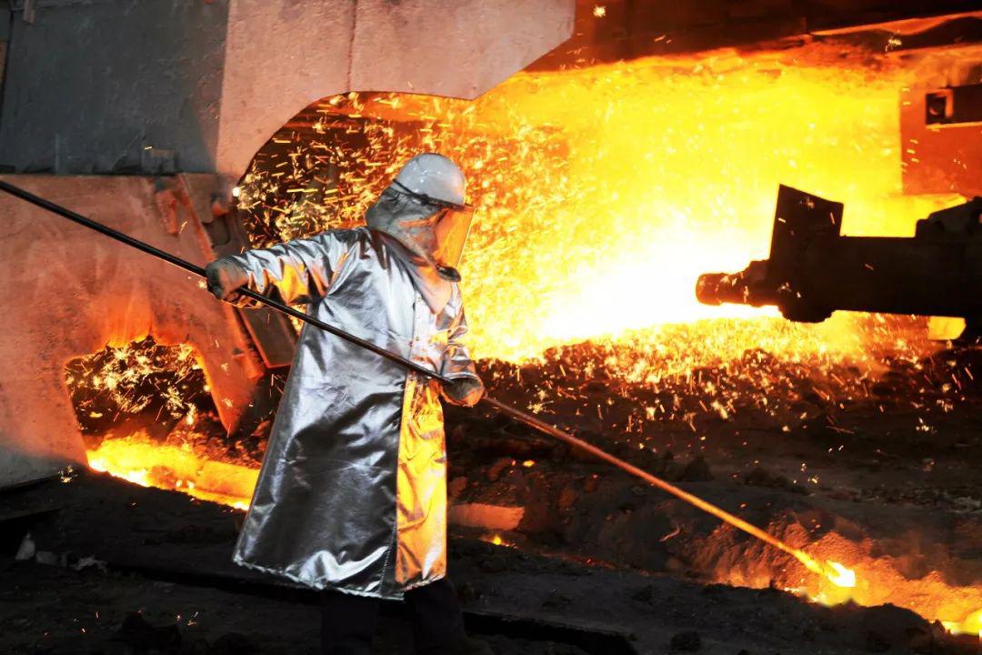 提前55小时圆满收官，鞍钢股份炼铁总厂新2号高炉成功出铁